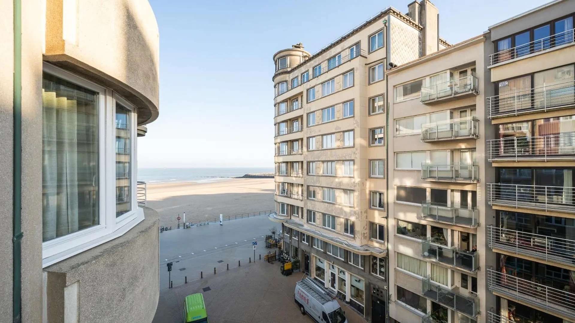 Appartamento Luxe Comfort App Met Zijdelings Zeezicht En In Centrum Ostenda Belgio