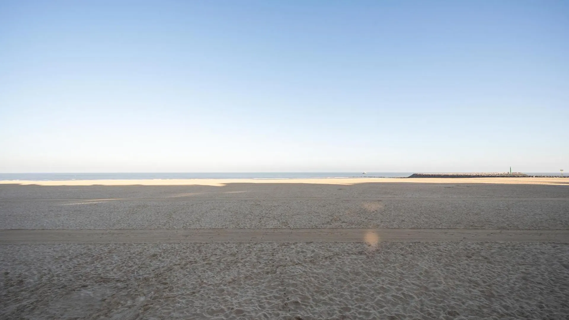 Luxe Comfort App Met Zijdelings Zeezicht En In Centrum Ostend 0*,  Belgium