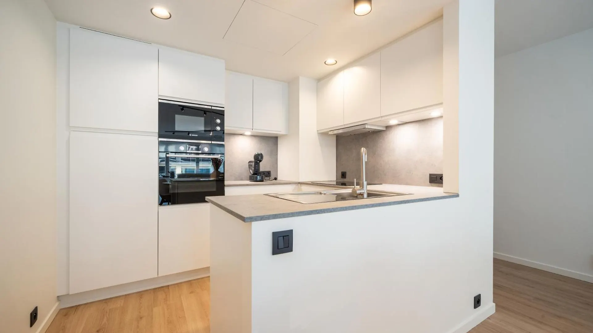 Apartment Luxe Comfort App Met Zijdelings Zeezicht En In Centrum Ostend