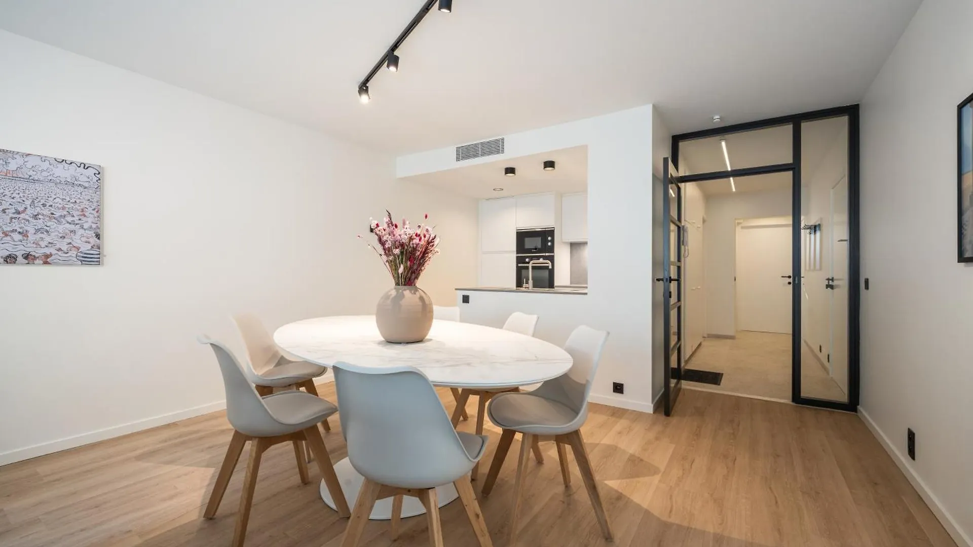 Luxe Comfort App Met Zijdelings Zeezicht En In Centrum Ostend Apartment