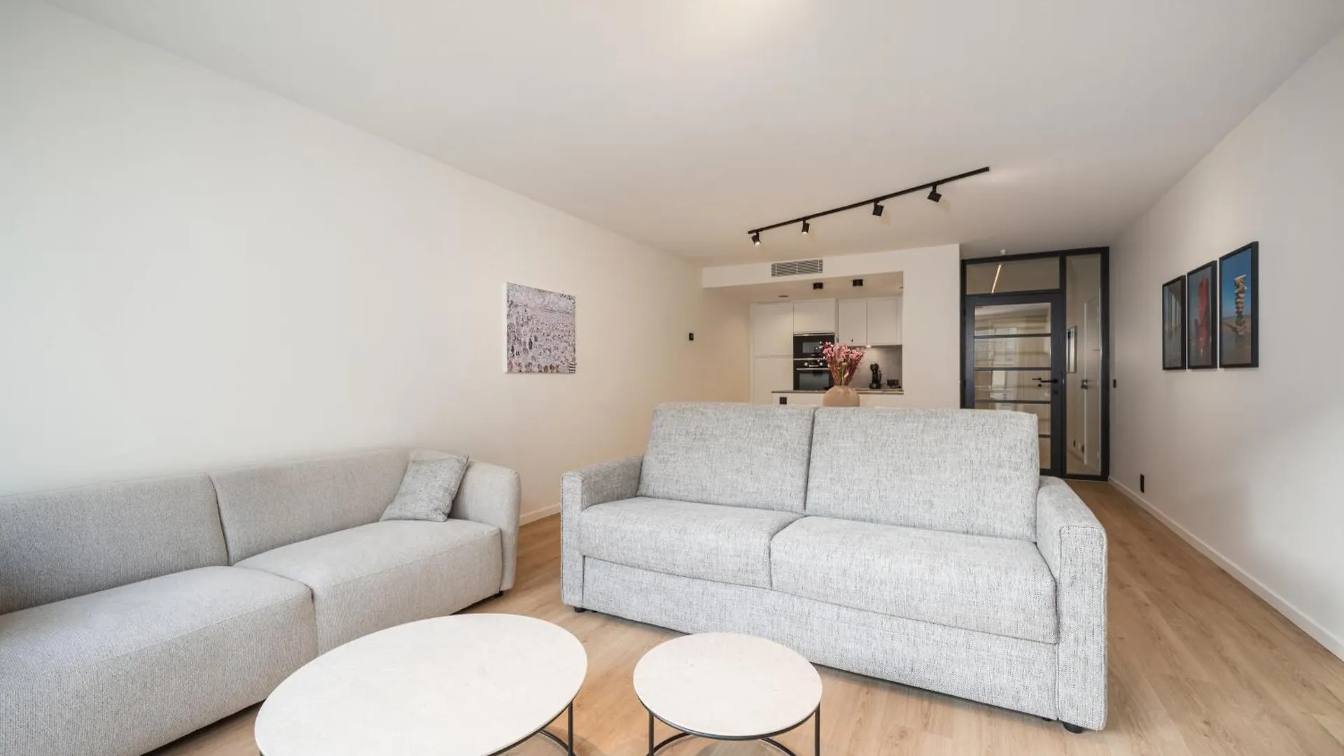 Apartment Luxe Comfort App Met Zijdelings Zeezicht En In Centrum Ostend
